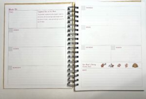 Planny-bara: Undated Weekly Capybara Planner and Journal